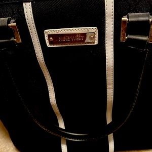 Nine West travel shoulder bag. Never used.